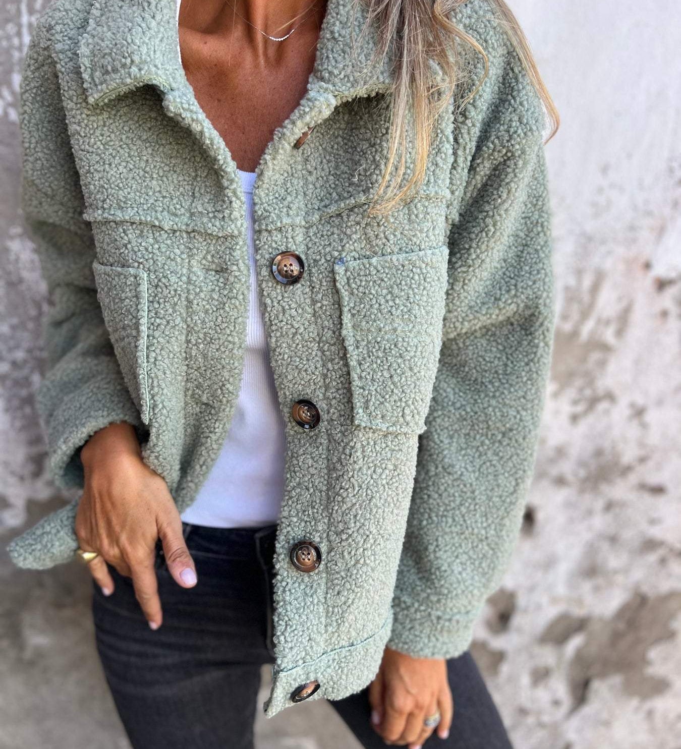 Heléna – Stílusos és Kényelmes Kabát