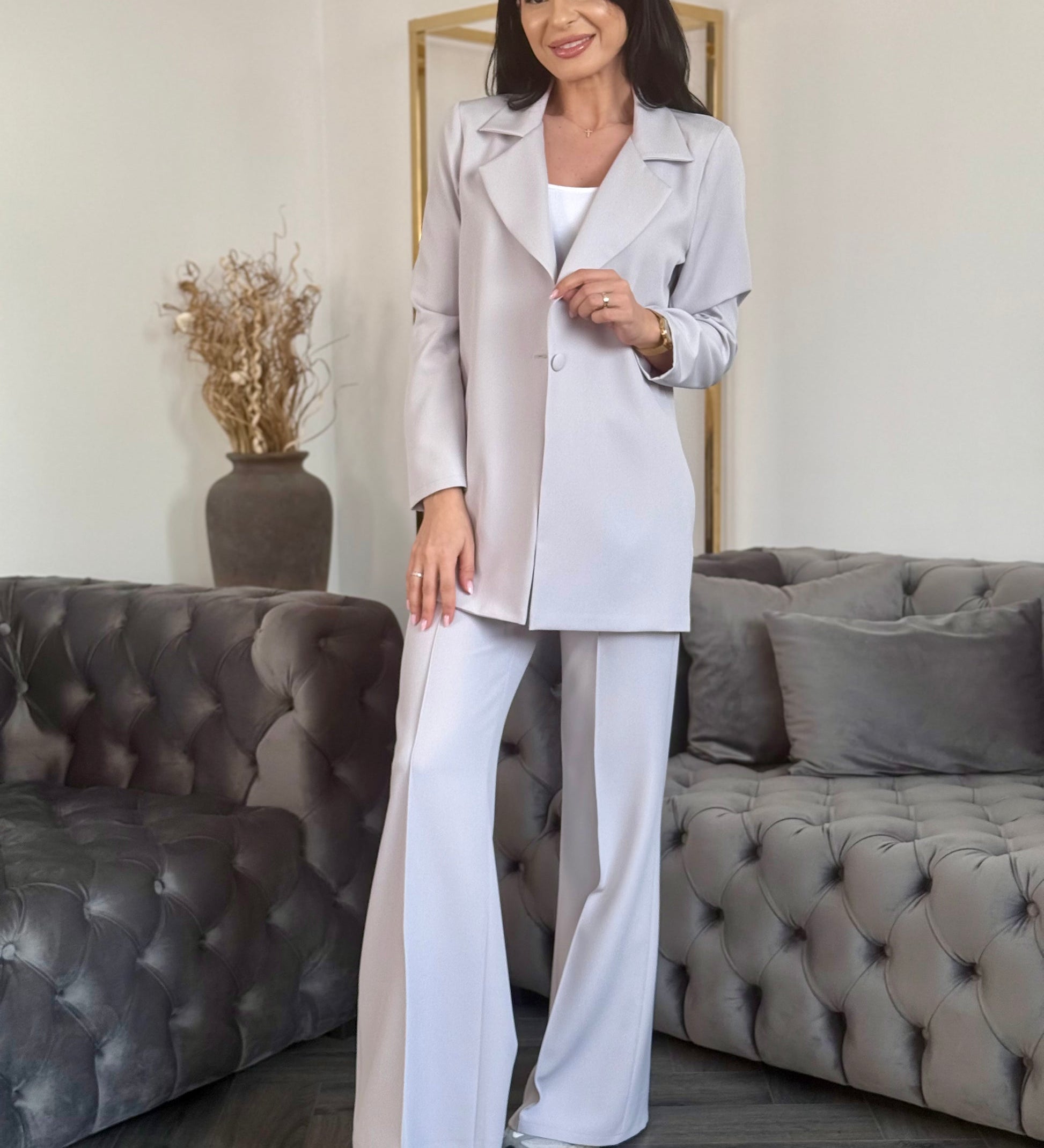 Jázmin – Egyedi Tervezésű Elegáns Ruha